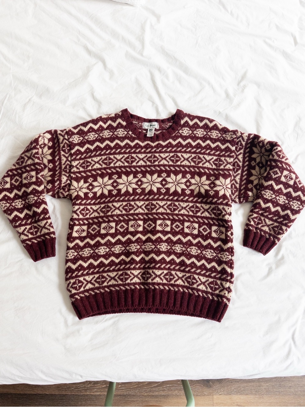 Vintage 100% Wool, 80’s L.L. Bean Fair Isle Sweater in Maroon + Cream, size L